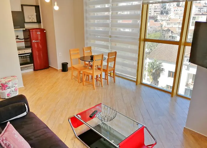 Sea Breeze Lux Apartments